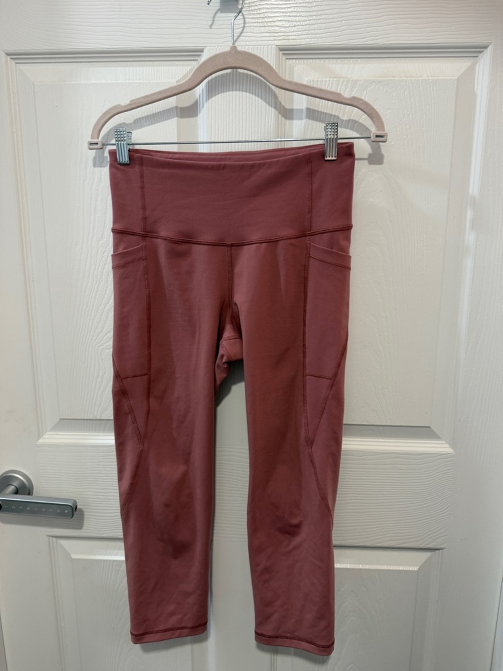 Old Navy Rosewood High-Rise Active Leggings